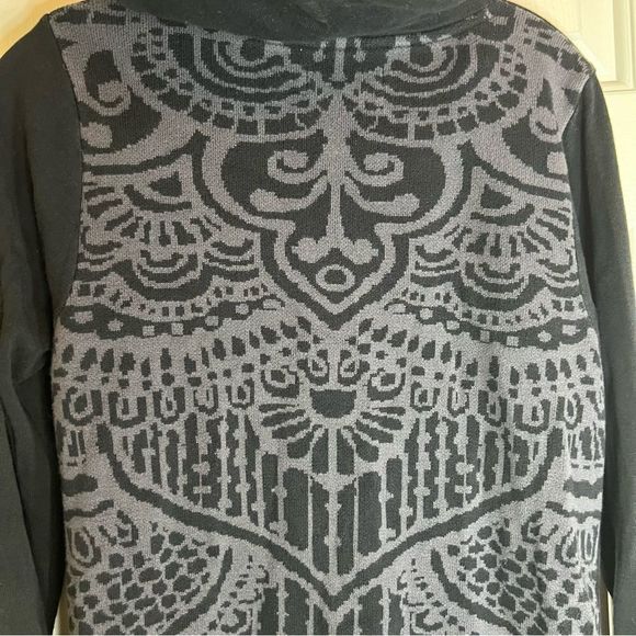 Prana Long Full Zip Black Tunic Sweater Duster Misha‎ Design on Back Size Med - Picture 4 of 7